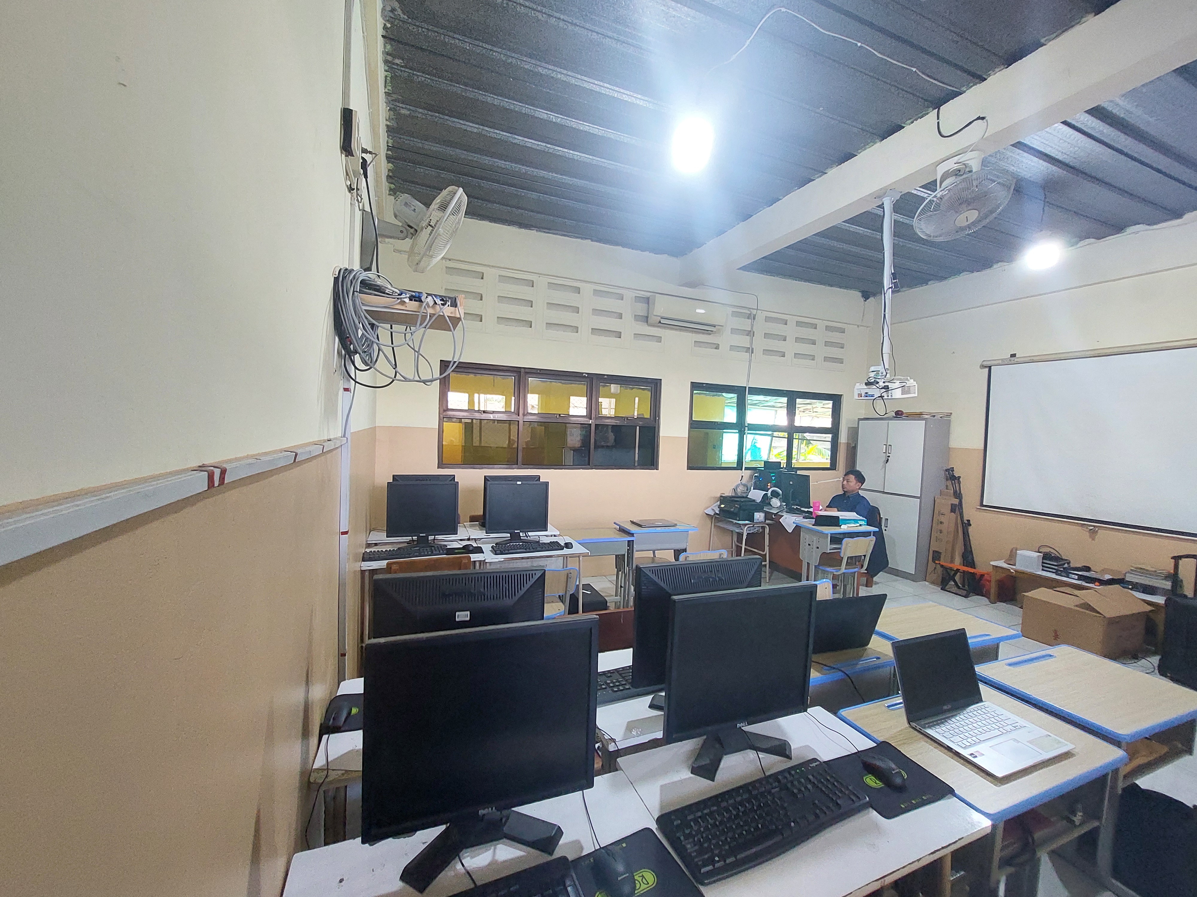 Laboratorium Komputer